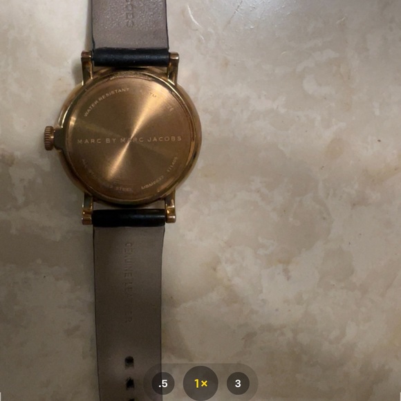 Marc Jacobs Watch - Picture 4 of 6
